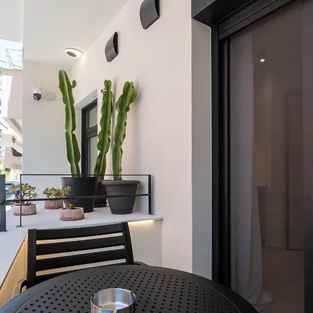 Asklipiou Cube - Kalamata Mediterranean Suites Exterior photo