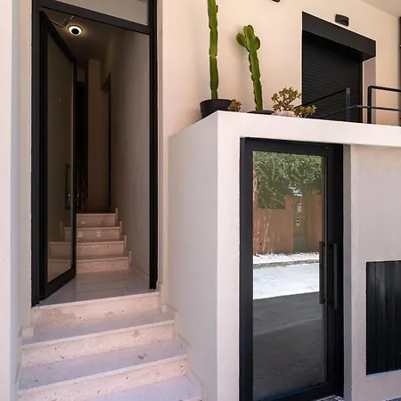 Asklipiou Cube - Kalamata Mediterranean Suites Exterior photo