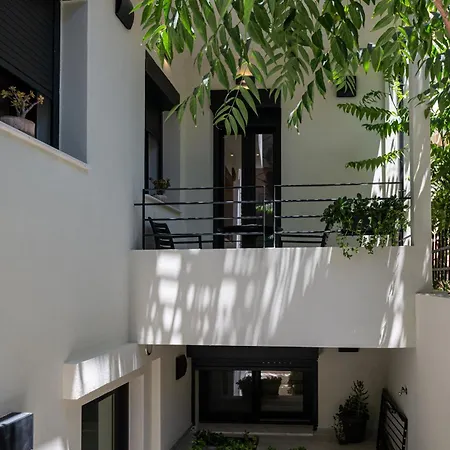 Asklipiou Cube - Kalamata Mediterranean Suites Exterior photo