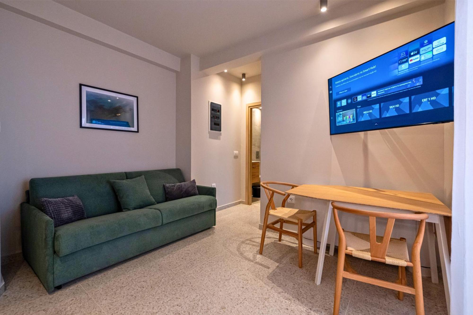 Asklipiou Cube - Mediterranean Apartment Kalamata